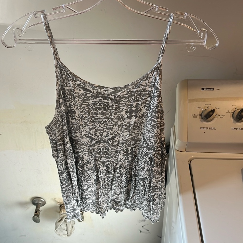 Urban Outfitters grey tank